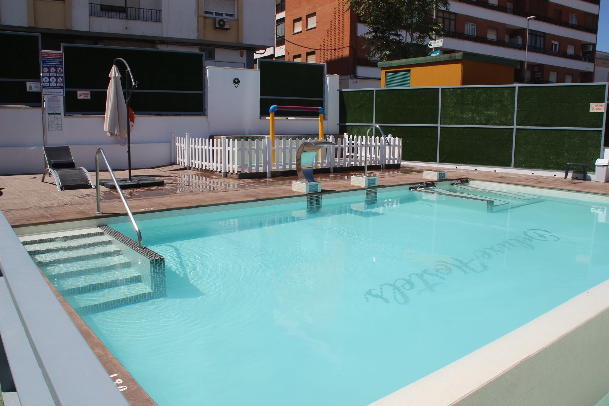 Deluxe Hostels & Suites Mérida Exteriör bild